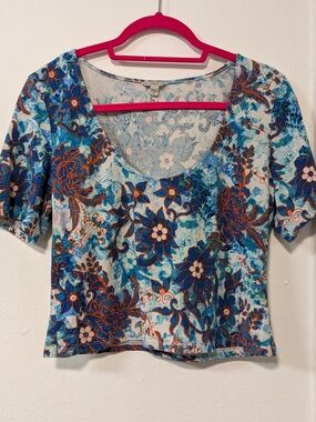 Guess Blue Floral Scoop-Neck Crop Top with Orange Accents